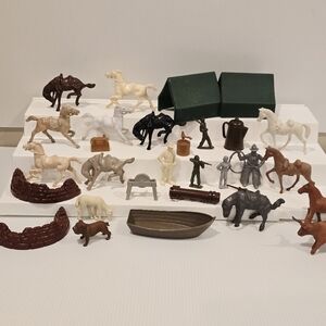 Vintage Marx First Western Ranch Figures and Lido Horse Lot Western Horses